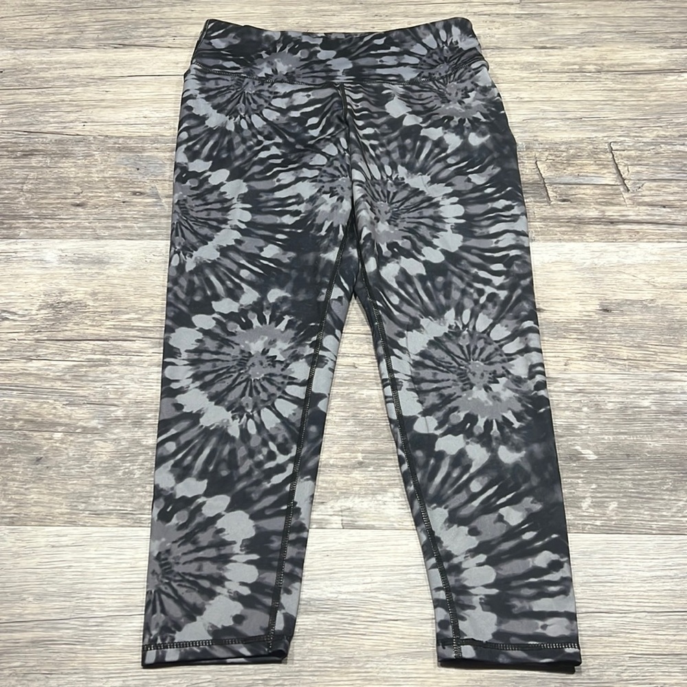 Black/Gray tie die Danskin leggings